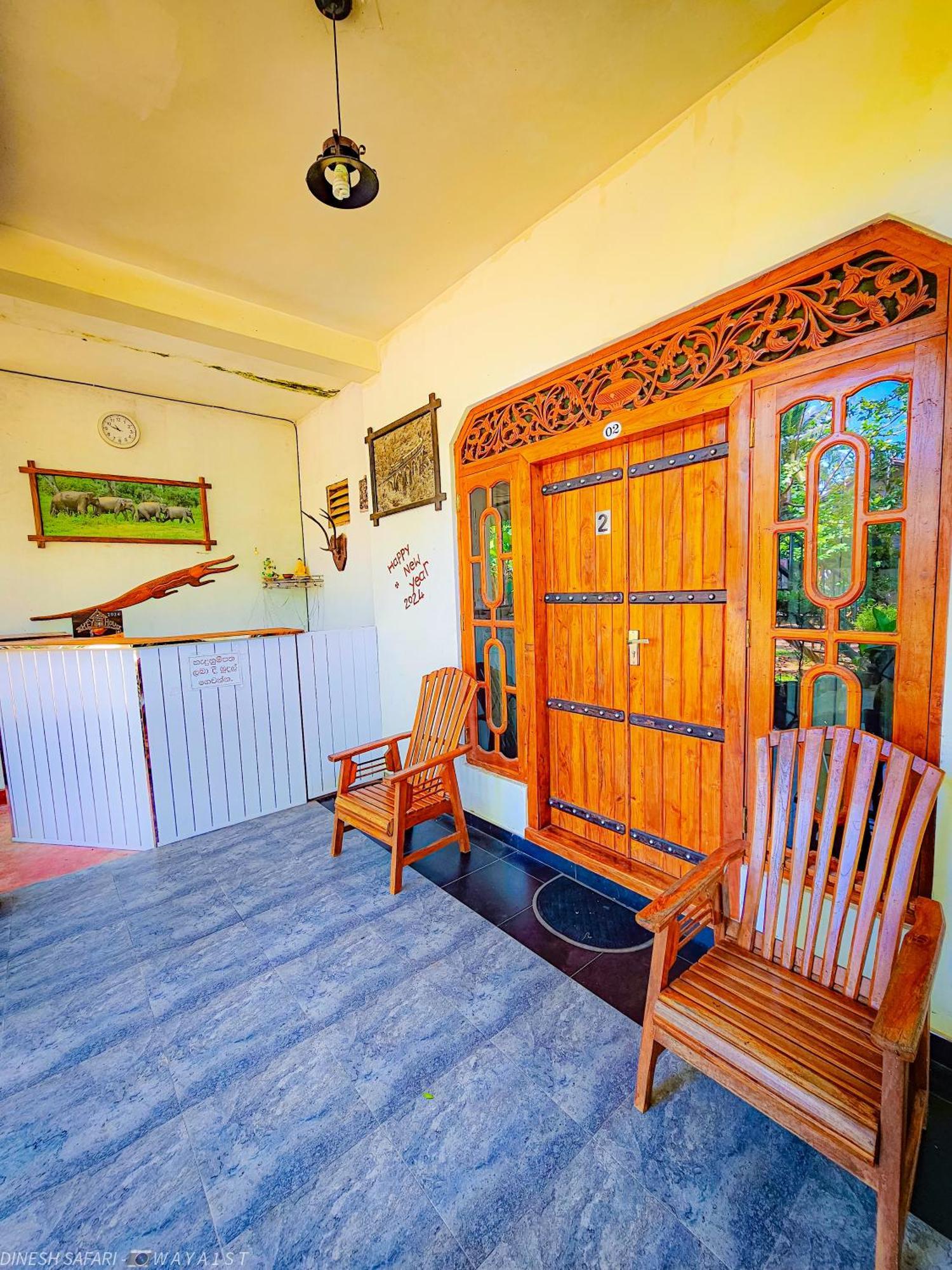 Dinesh Safari Homestay Udawalawe Exterior foto